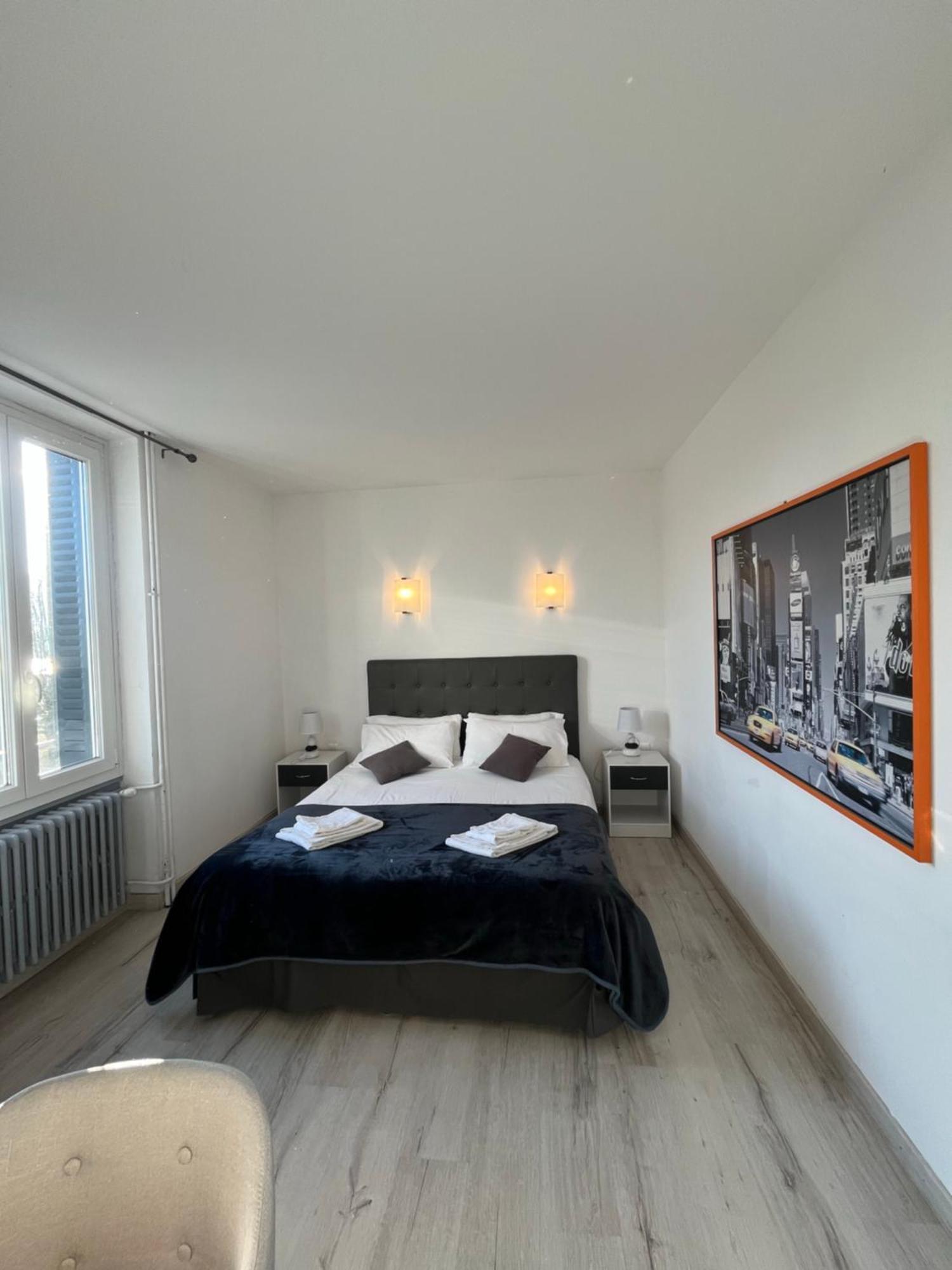 Au Moulin Du Pont Hotell Samognat Eksteriør bilde