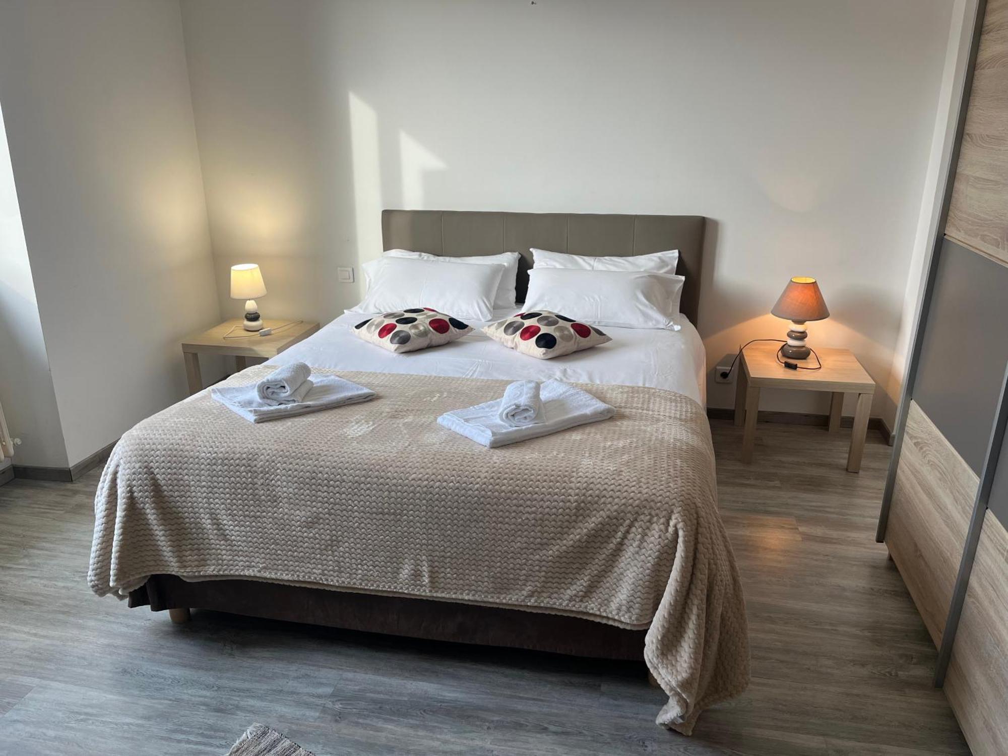 Au Moulin Du Pont Hotell Samognat Eksteriør bilde