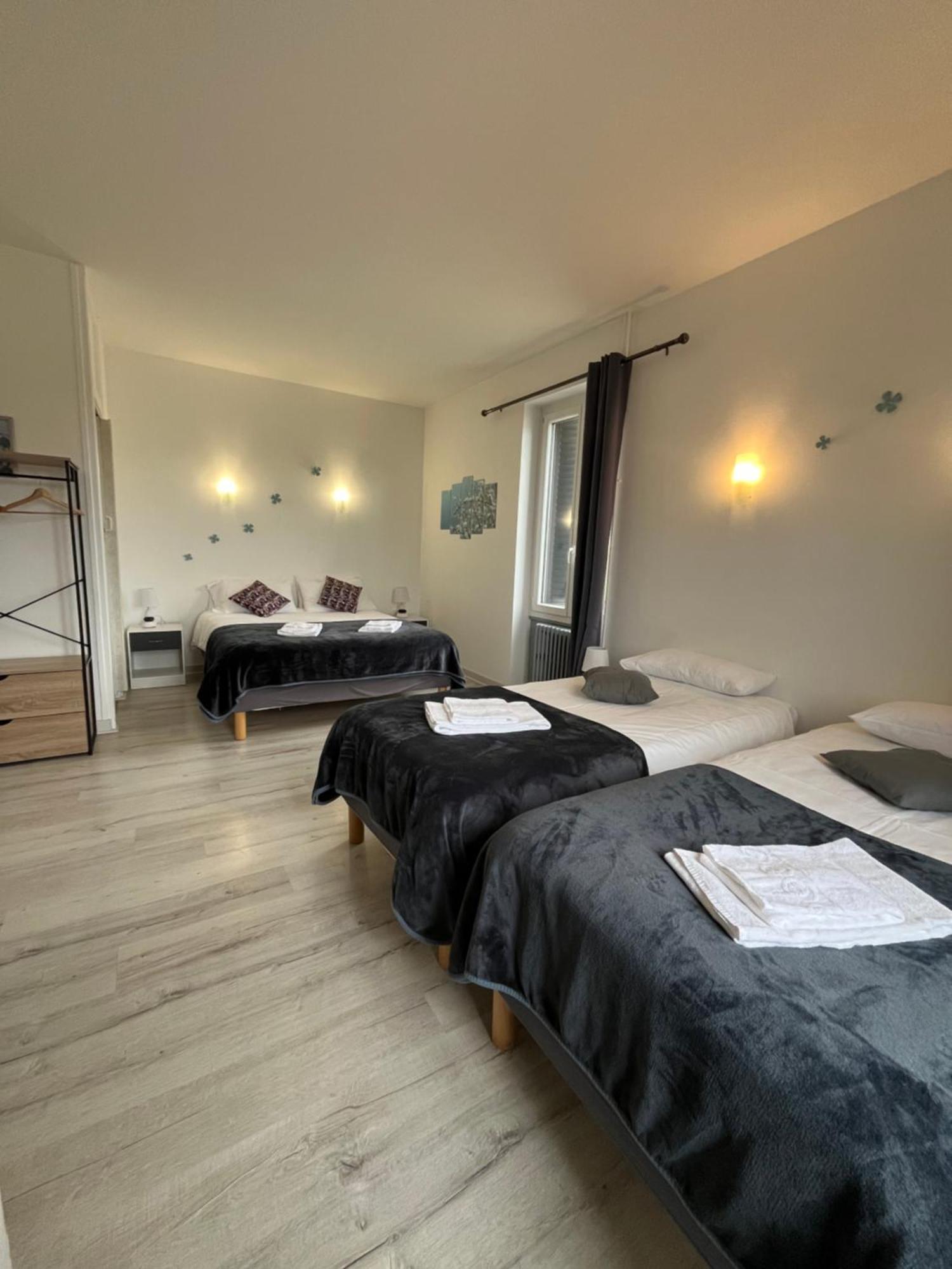 Au Moulin Du Pont Hotell Samognat Eksteriør bilde